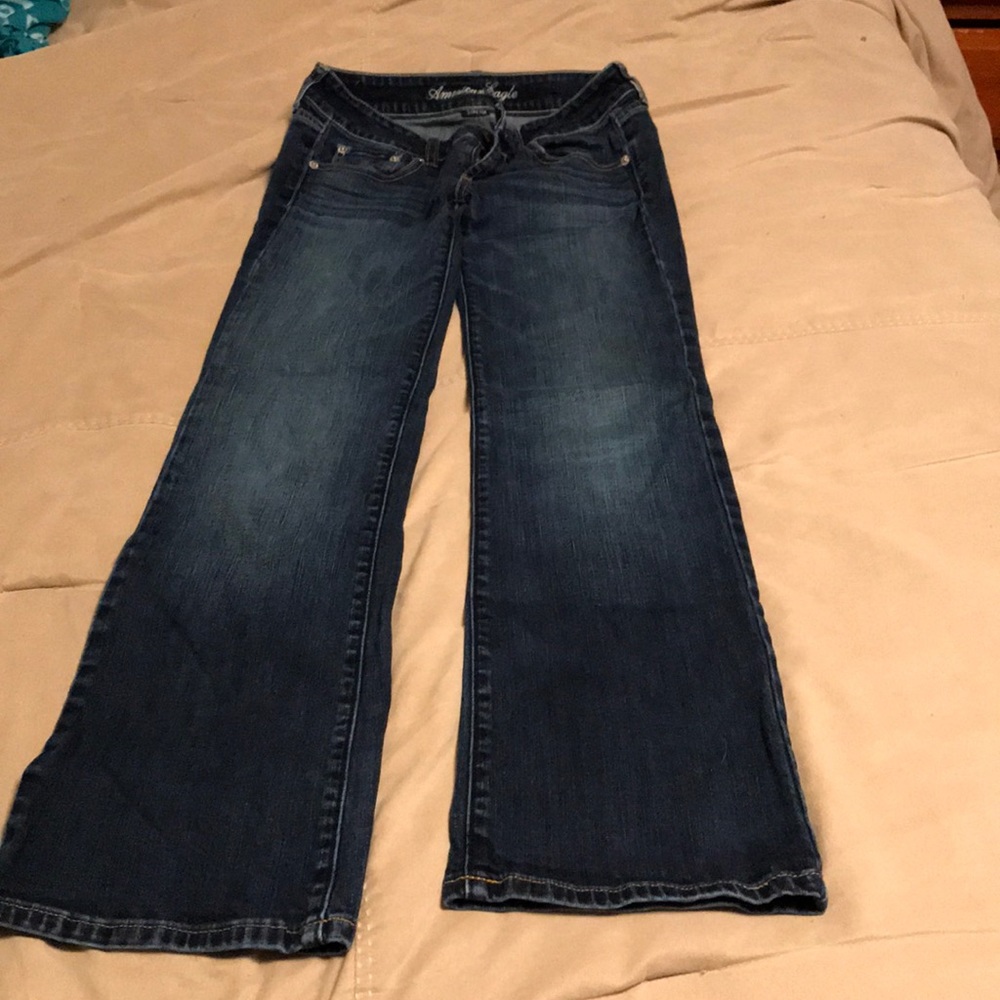 Women’s American Eagle Jeans